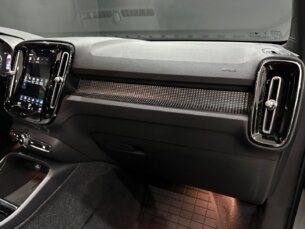 Foto 8 - Volvo XC40 XC40 Recharge Plug-in Hybrid R-Design automático