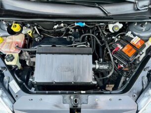 Foto 9 - Ford Fiesta Sedan Fiesta Sedan SE 1.6 Rocam (Flex) manual