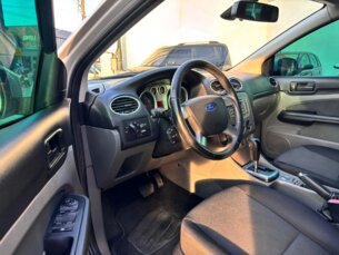 Foto 6 - Ford Focus Hatch Focus Hatch GLX 2.0 16V (Flex) (Aut) automático