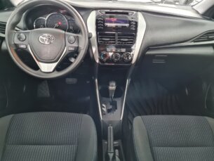 Foto 8 - Toyota Yaris Hatch Yaris 1.3 XL CVT (Flex) manual