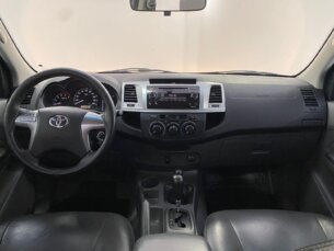 Foto 5 - Toyota Hilux Cabine Dupla Hilux 3.0 TDI 4x4 CD SR (Aut) automático