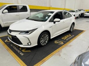 Toyota Corolla 1.8 Altis Hybrid CVT