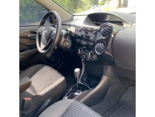 Foto 6 - Toyota Etios Hatch Etios X Plus 1.5 (Flex) (Aut) manual