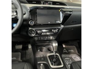 Foto 3 - Toyota Hilux Cabine Dupla Hilux CD 2.8 TDI SRX Plus 4WD automático