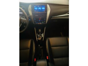 Foto 8 - Toyota Yaris Hatch Yaris 1.5 XS CVT (Flex) automático