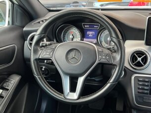 Foto 6 - Mercedes-Benz GLA GLA 200 Style automático