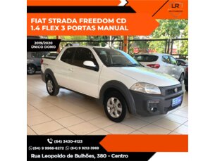 Foto 1 - Fiat Strada Strada 1.4 CD Freedom manual