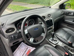 Foto 8 - Ford Focus Sedan Focus Sedan Ghia 2.0 16V (Flex) manual