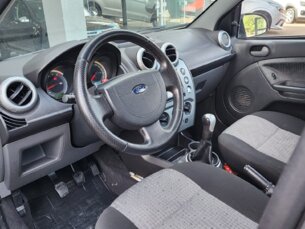 Foto 8 - Ford Fiesta Sedan Fiesta Sedan 1.0 Rocam (Flex) manual