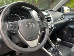 Foto 10 - Toyota Yaris Sedan Yaris Sedan 1.5 XL (Flex) manual