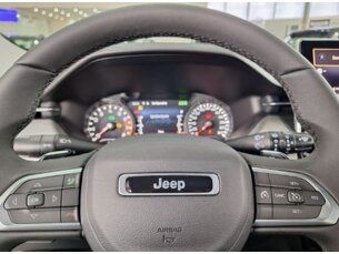 Foto 5 - Jeep Compass Compass 1.3 T270 Longitude automático