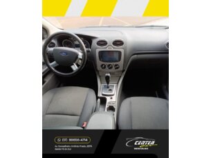 Foto 6 - Ford Focus Hatch Focus Hatch Ghia 2.0 16V (Flex) (Aut) automático