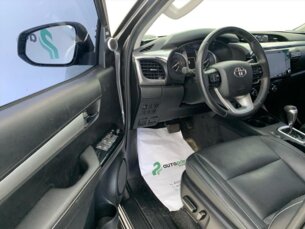 Foto 9 - Toyota Hilux Cabine Dupla Hilux 2.8 TDI CD SRX 4x4 (Aut) automático