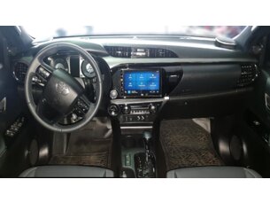 Foto 5 - Toyota Hilux Cabine Dupla Hilux CD 2.8 TDI Conquest 4WD automático