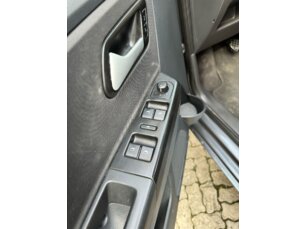 Foto 6 - Volkswagen Fox Fox 1.6 MSI Comfortline (Flex) manual