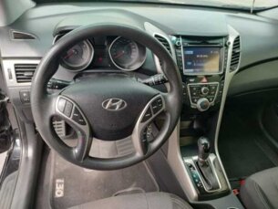Foto 8 - Hyundai i30 I30 GLS 1.8 16V MPI (Aut) C180 automático