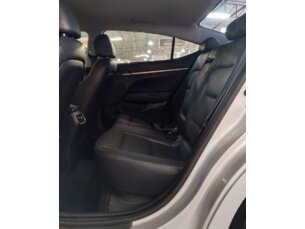 Foto 9 - Hyundai Elantra Elantra 2.0 Básica (Aut) (Flex) automático