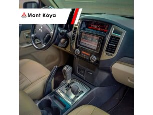 Foto 4 - Mitsubishi Pajero Full Pajero Full 3.2 DI-D 5D HPE 4WD manual