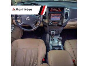 Foto 6 - Mitsubishi Pajero Full Pajero Full 3.2 DI-D 5D HPE 4WD manual