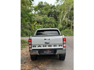 Foto 9 - Ford Ranger (Cabine Dupla) Ranger 3.2 CD Limited 4WD automático