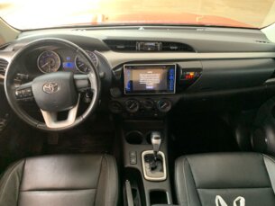 Foto 6 - Toyota Hilux Cabine Dupla Hilux 2.8 TDI SR CD 4x4 (Aut) automático