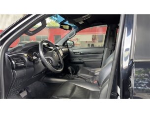 Foto 8 - Toyota Hilux Cabine Dupla Hilux 2.8 TDI CD SRX 50th 4x4 (Aut) automático