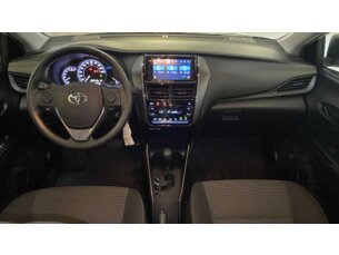 Foto 7 - Toyota Yaris Hatch Yaris 1.5 XL Live CVT automático