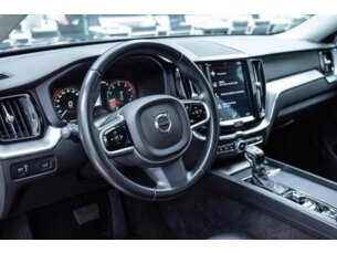 Foto 8 - Volvo XC60 XC60 2.0 T5 Momentum 4WD automático