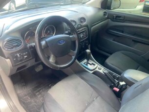 Foto 8 - Ford Focus Hatch Focus Hatch Ghia 2.0 16V (Flex) (Aut) automático