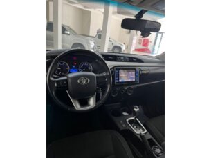 Foto 1 - Toyota Hilux Cabine Dupla Hilux 2.8 TDI SR CD 4x4 (Aut) automático