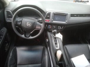 Foto 4 - Honda HR-V HR-V LX CVT 1.8 I-VTEC FlexOne automático