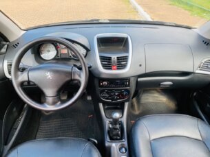 Foto 9 - Peugeot 207 207 Hatch XR 1.4 8V (flex) 4p manual