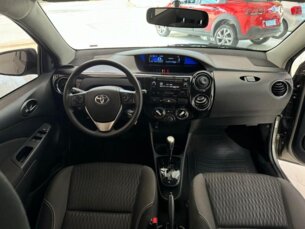 Foto 7 - Toyota Etios Hatch Etios X Plus 1.5 (Flex) (Aut) automático