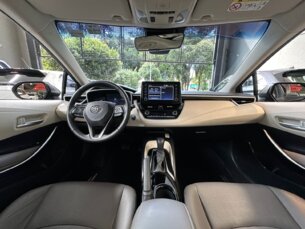 Foto 6 - Toyota Corolla Corolla 1.8 Altis Premium Hybrid CVT automático
