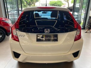 Foto 5 - Honda Fit Fit 1.5 LX CVT (Flex) automático