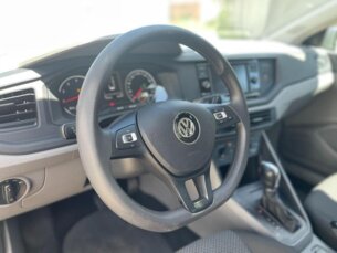 Foto 5 - Volkswagen Polo Polo 1.0 (Flex) automático
