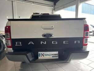 Foto 4 - Ford Ranger (Cabine Dupla) Ranger 2.2 TD XLS CD (Aut) automático