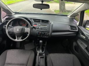 Foto 9 - Honda Fit Fit 1.5 LX CVT (Flex) automático