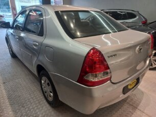Foto 3 - Toyota Etios Hatch Etios XS 1.5 (Flex) (Aut) automático
