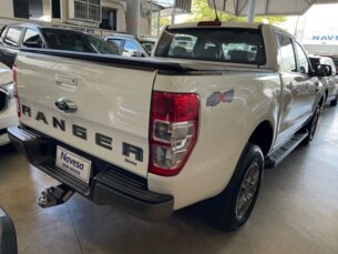 Foto 4 - Ford Ranger (Cabine Dupla) Ranger 2.2 CD XLS (Aut) automático