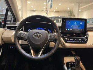 Foto 10 - Toyota Corolla Corolla 1.8 Altis Premium Hybrid CVT automático
