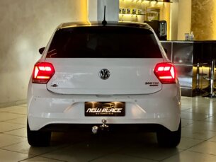 Foto 4 - Volkswagen Polo Polo 200 TSI Highline (Aut) (Flex) automático