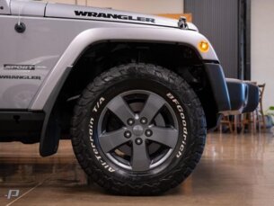 Foto 7 - Jeep Wrangler Wrangler 3.6 V6 Sport 4WD automático