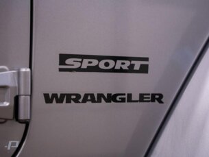 Foto 8 - Jeep Wrangler Wrangler 3.6 V6 Sport 4WD automático