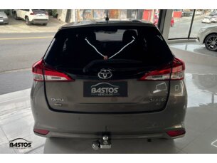 Foto 3 - Toyota Yaris Hatch Yaris 1.3 XL (Flex) manual