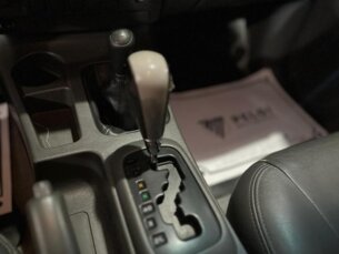 Foto 8 - Toyota Hilux Cabine Dupla Hilux 3.0 TDI 4x4 CD SRV manual