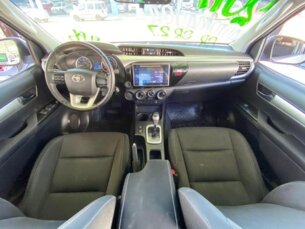 Foto 8 - Toyota Hilux Cabine Dupla Hilux 2.7 SR CD 4x2 (Flex) (Aut) automático