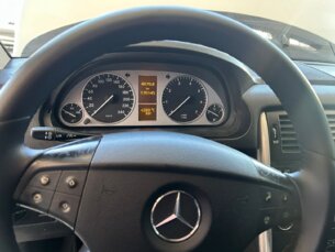 Foto 5 - Mercedes-Benz Classe B B 180 Comfort manual