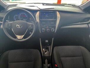 Foto 4 - Toyota Yaris Hatch Yaris 1.3 XL Live CVT automático
