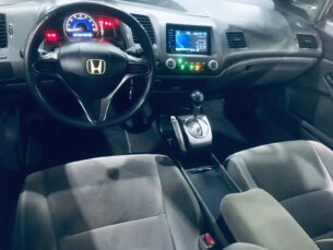 Foto 10 - Honda Civic New Civic LX 1.8 automático